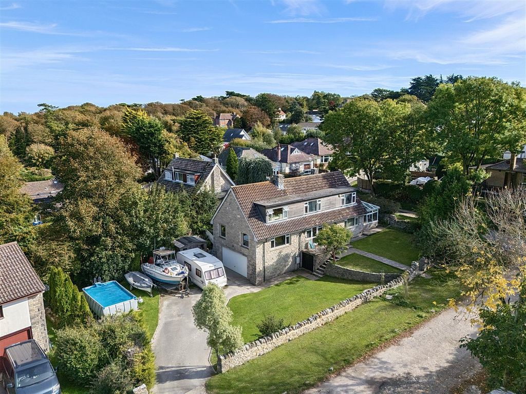 Property photo 1 of 27 1359827 D (3).Jpg