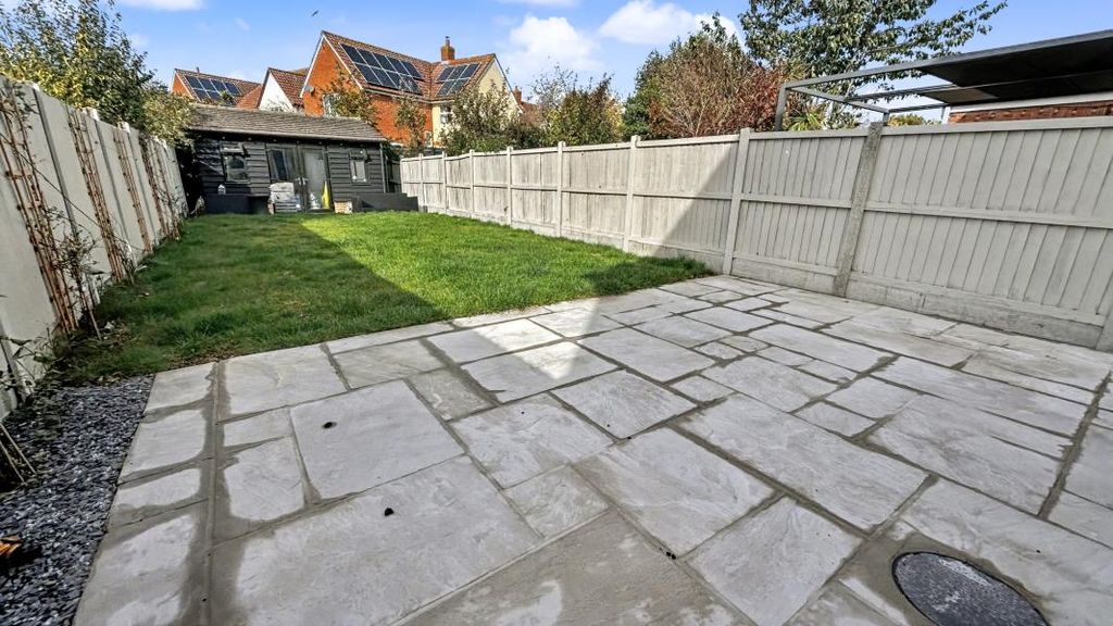 Property photo 3 of 16