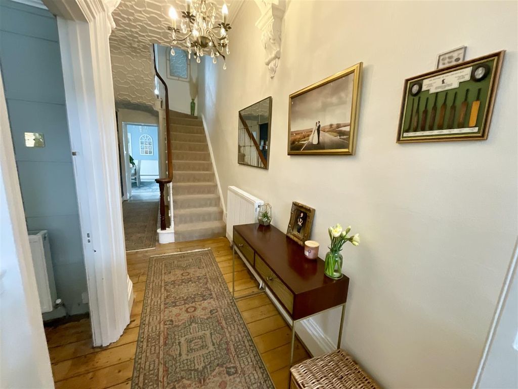 Property photo 3 of 46 Img_9953.Jpeg