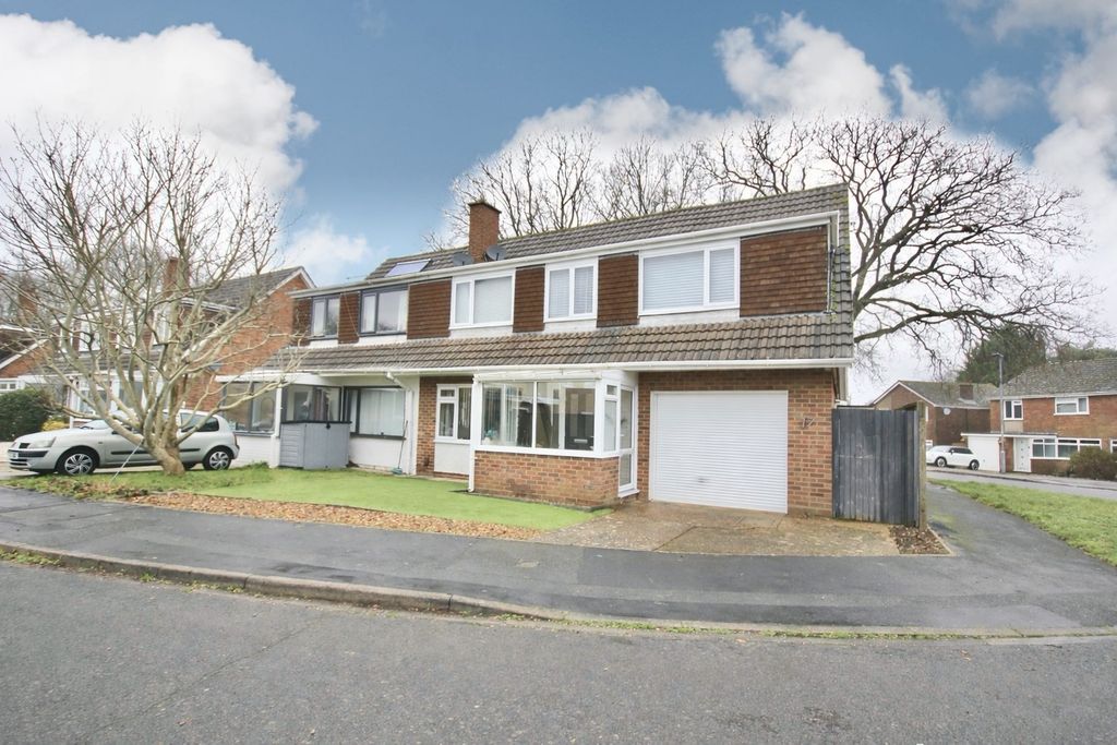 Property photo 1 of 25