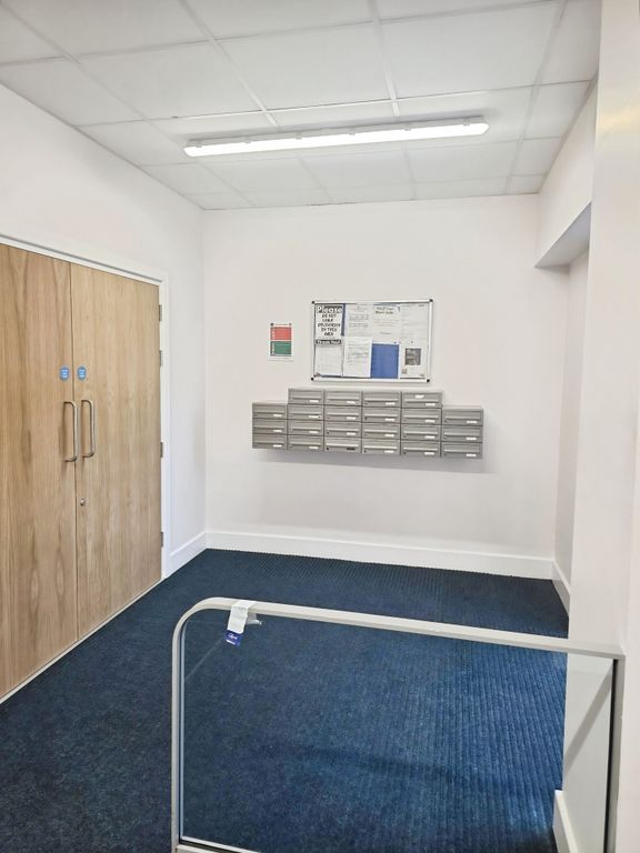 Property photo 3 of 12 2744Fb6F-Img-20251111-Wa0045