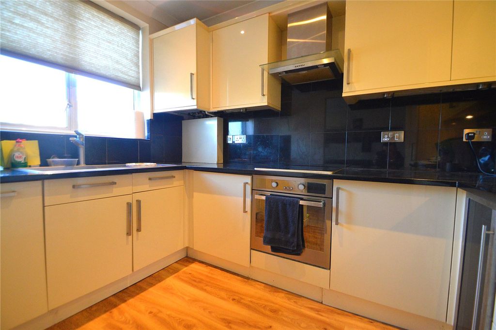 Property photo 3 of 9 Picture No. 05