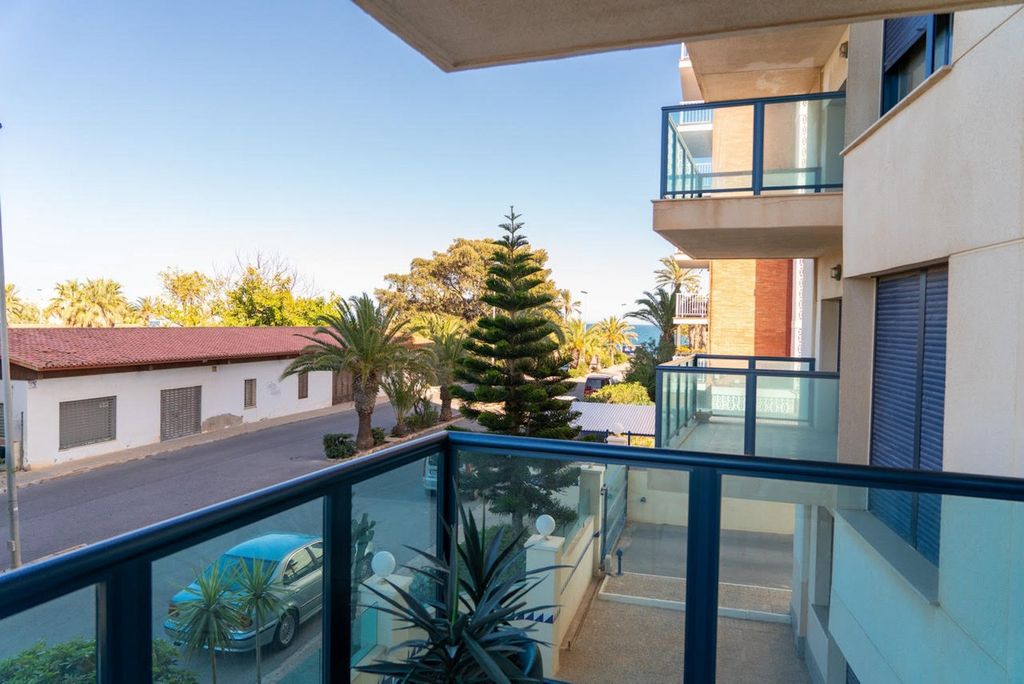 Property photo 1 of 30