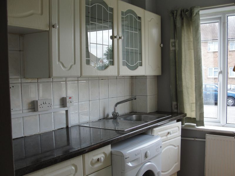 Property photo 2 of 7 Photo 1