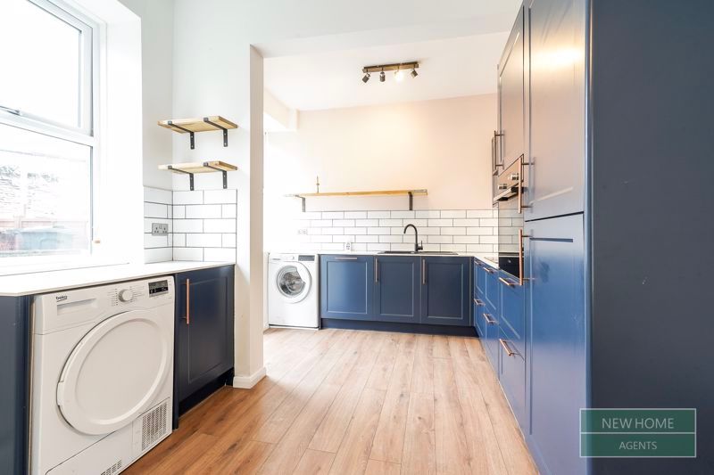 Property photo 3 of 29 Photo 19