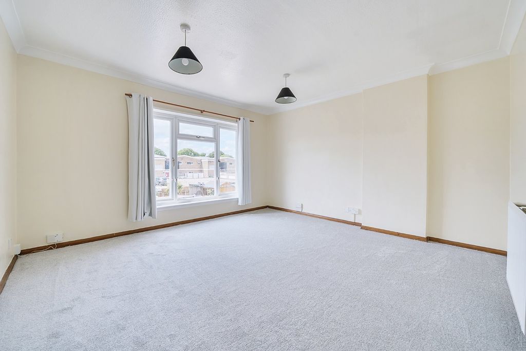 Property photo 2 of 12 Picture No. 09