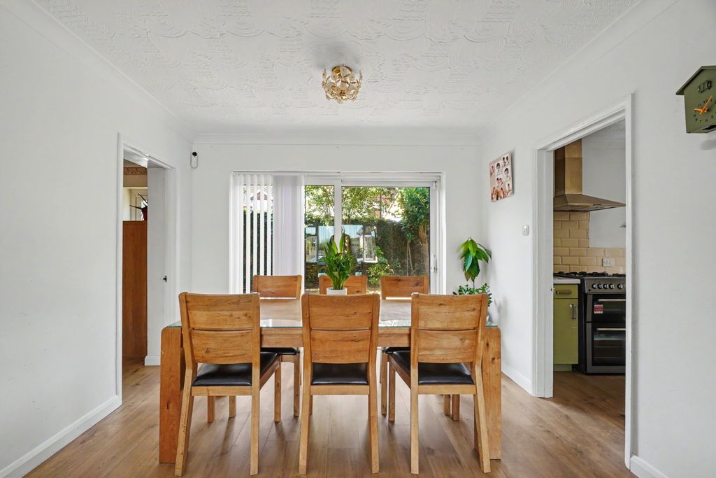 Property photo 3 of 20 5317028