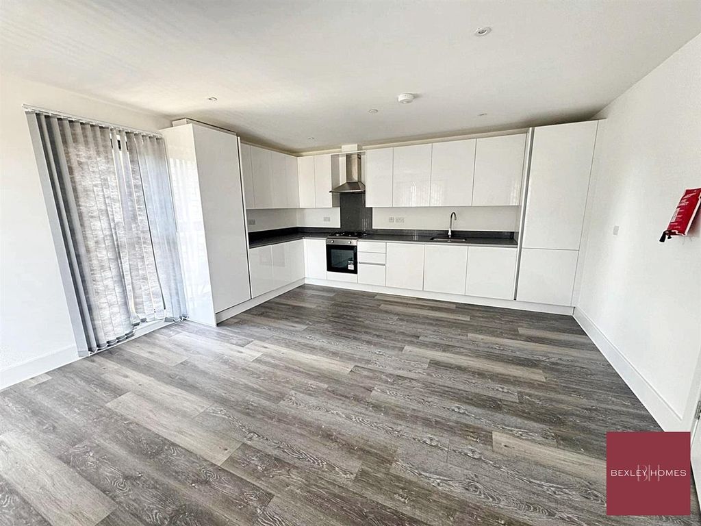 Property photo 2 of 6 Whatsapp Image 20250925 At 112908 Am 4.Jpg