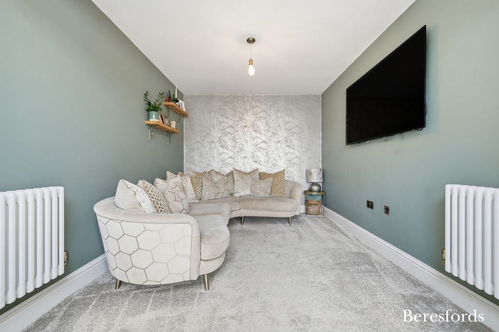 Property photo 3 of 20 Picture No. 33