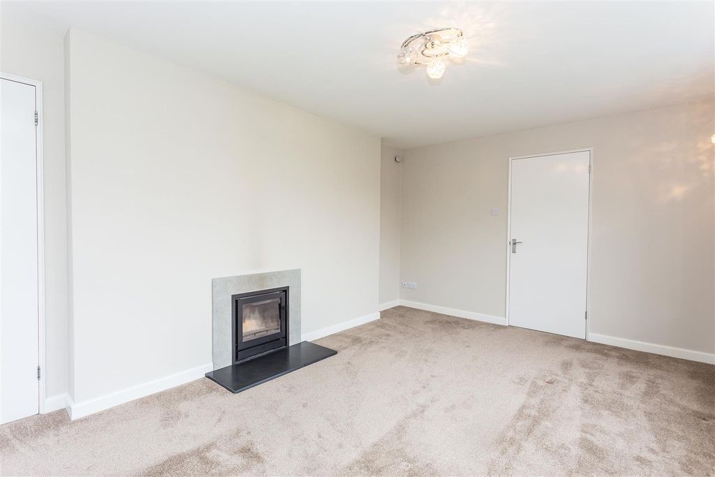 Property photo 3 of 19 Living Room2.Jpg