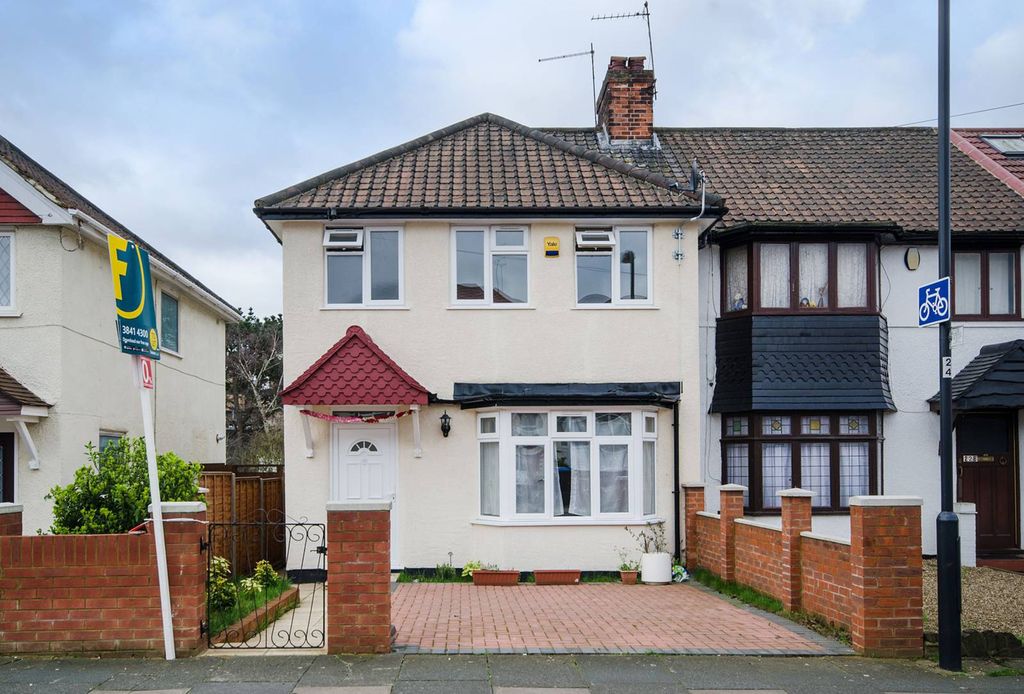 Property photo 2 of 15