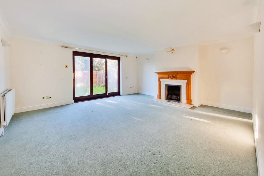 Property photo 2 of 23 20251121_131003