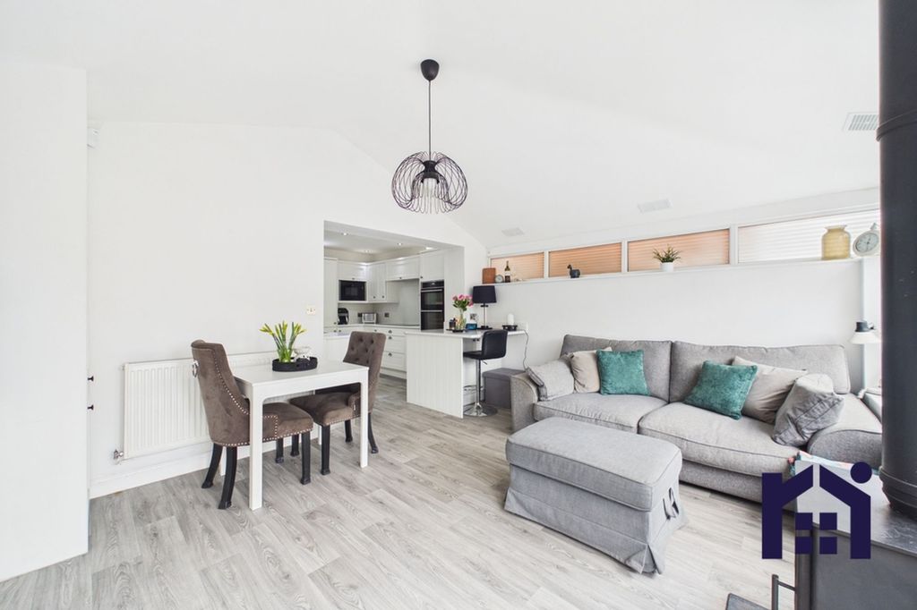 Property photo 3 of 17 Family Room