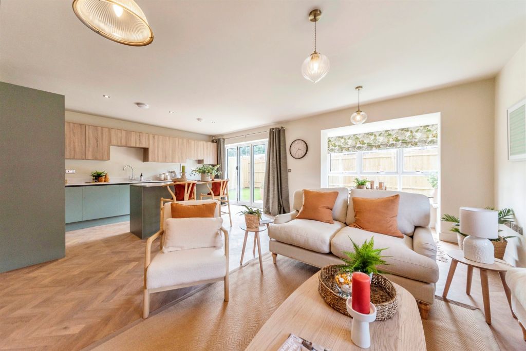 Property photo 2 of 22