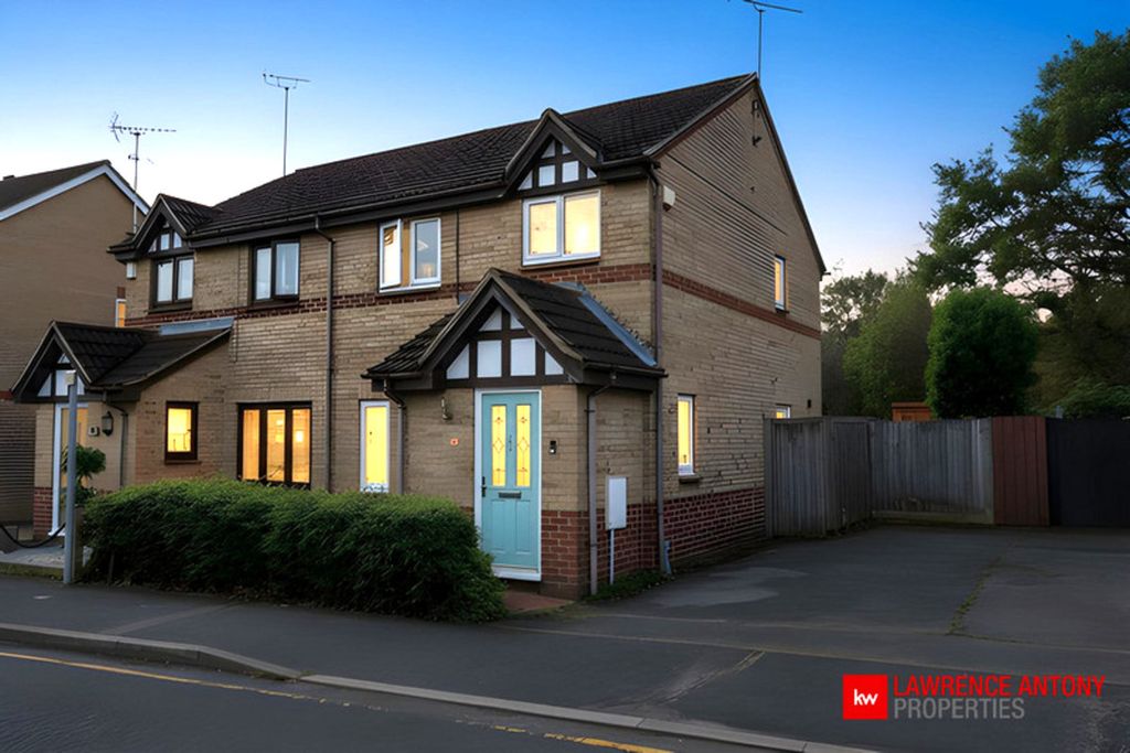 Property photo 1 of 31