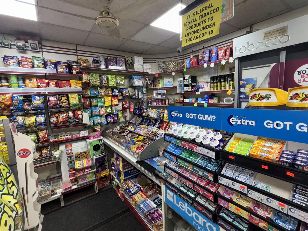 Property photo 1 of 7 Photo 0