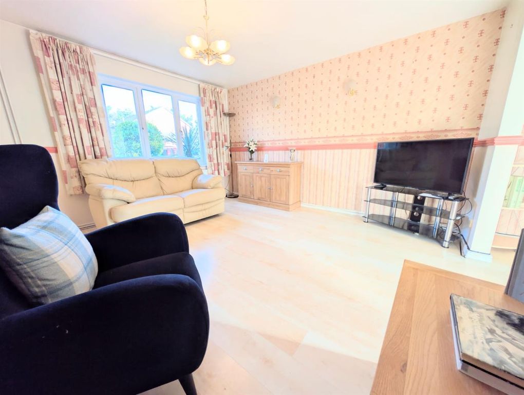 Property photo 3 of 12 12.Jpg