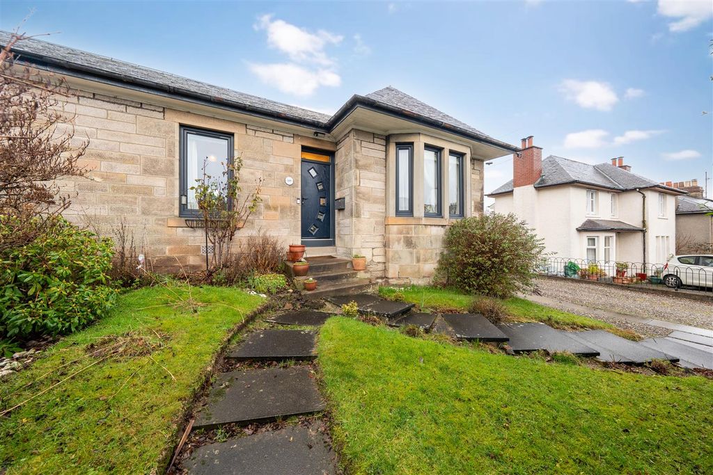 Property photo 1 of 44 Dsc00062-Hdr.Png