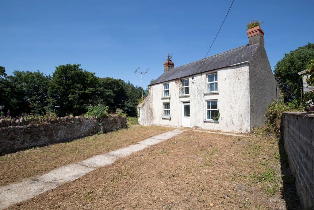 Property photo 2 of 30