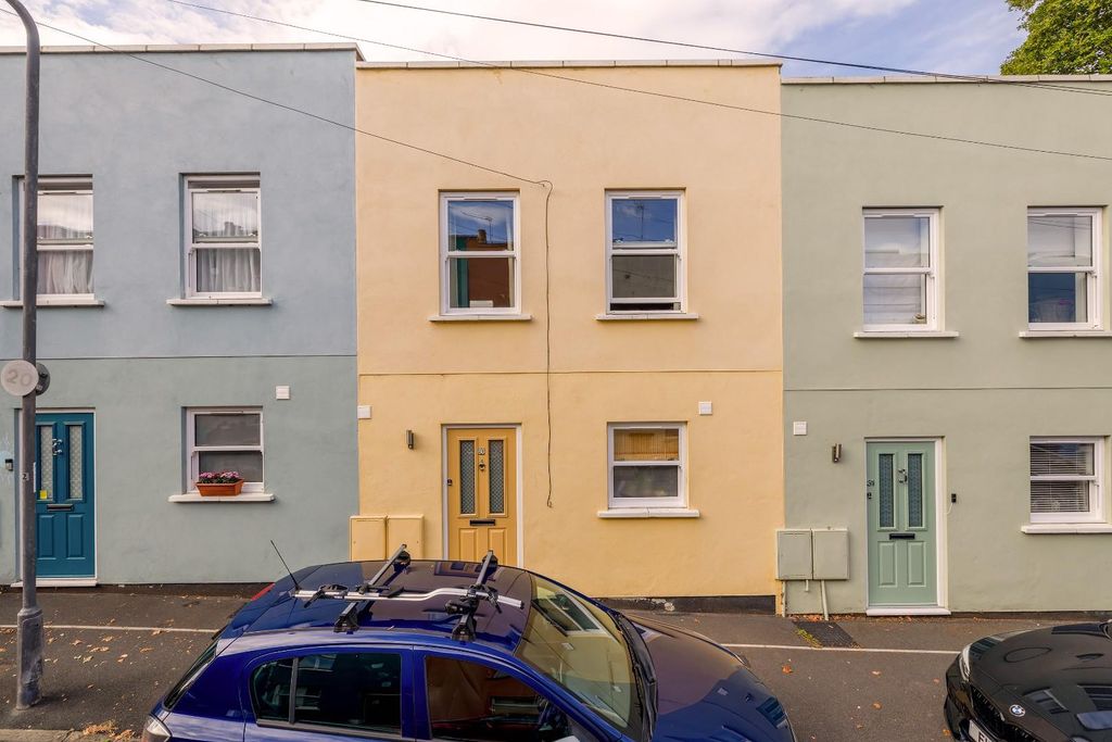 Property photo 2 of 26 014A7496-Charlien.Jpg