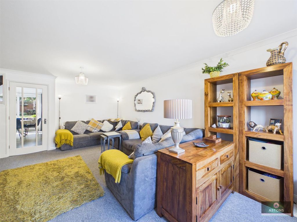 Property photo 3 of 23 Cam02067G0-Pr0211-Still003.Jpg