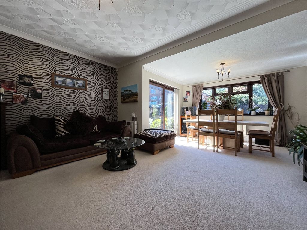 Property photo 3 of 21 Picture No. 21