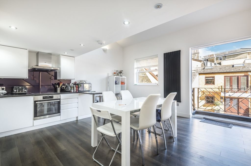 Property photo 1 of 8 370147 (2)c