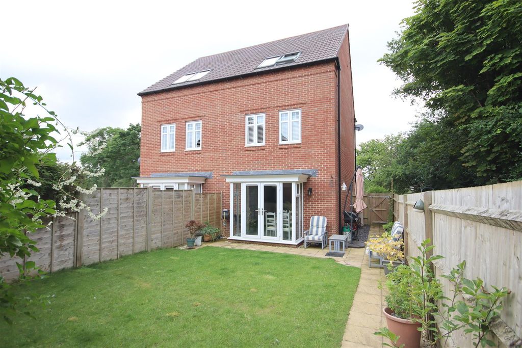 Property photo 2 of 23 Img_4202.Jpg