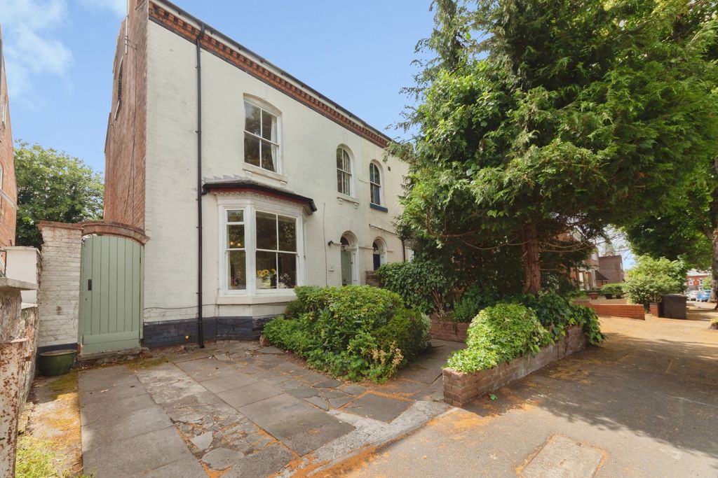 Property photo 1 of 18 Pbox-Img.Jpg
