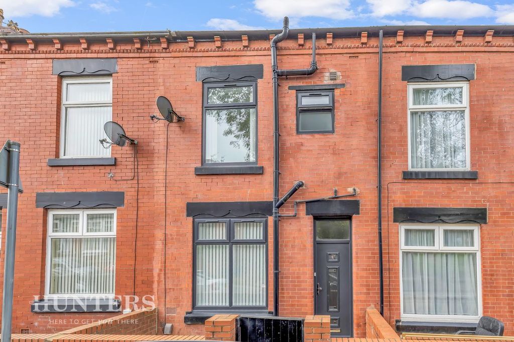 Property photo 1 of 23 31 Bath Street (27).Jpg