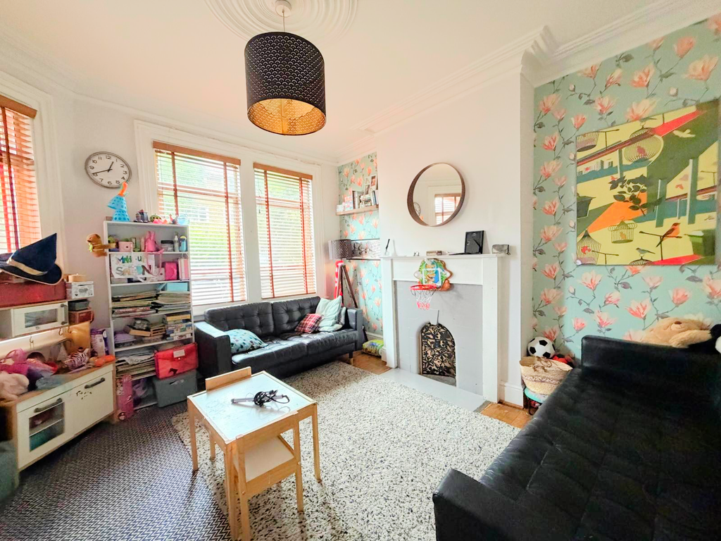 Property photo 1 of 7