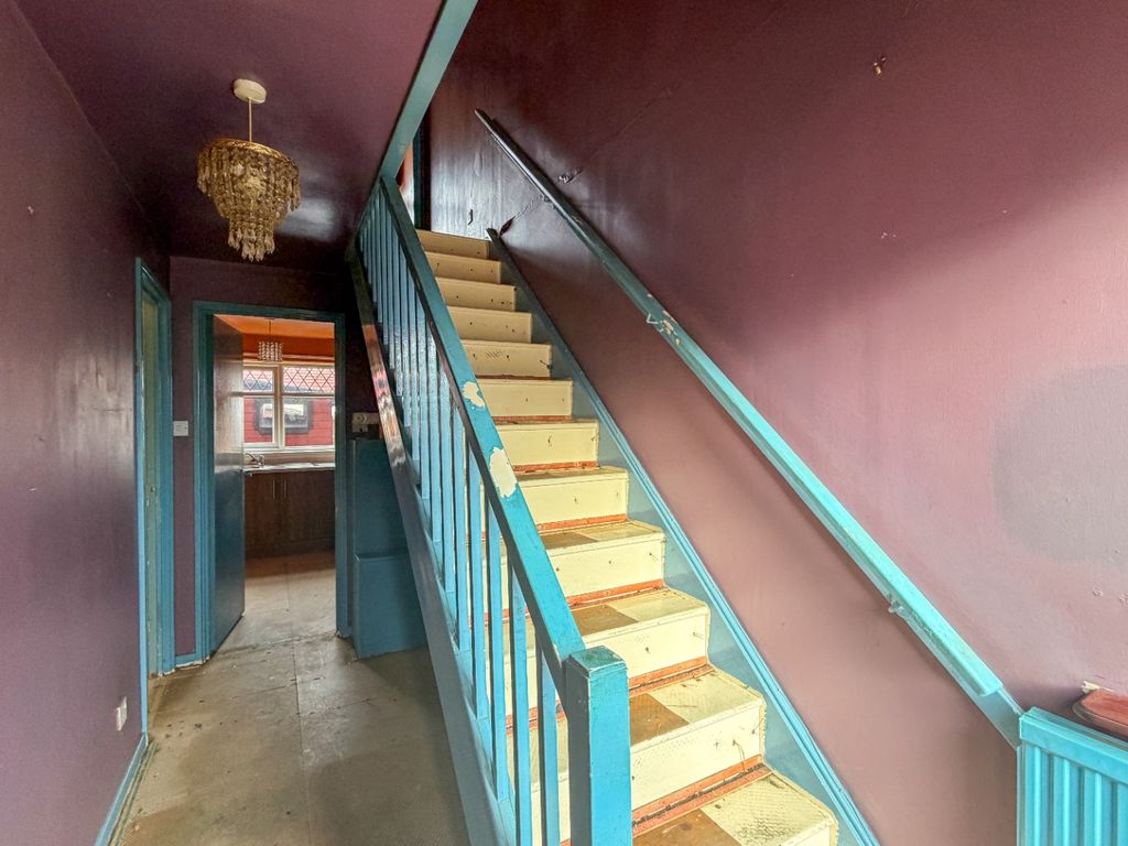 Property photo 2 of 24