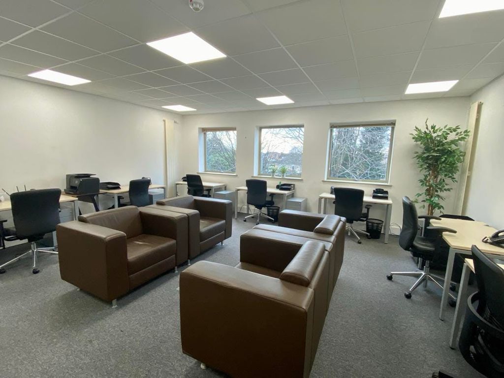 Property photo 3 of 6 423454917_2037321776645771_7192598999356857752_N.Jpg