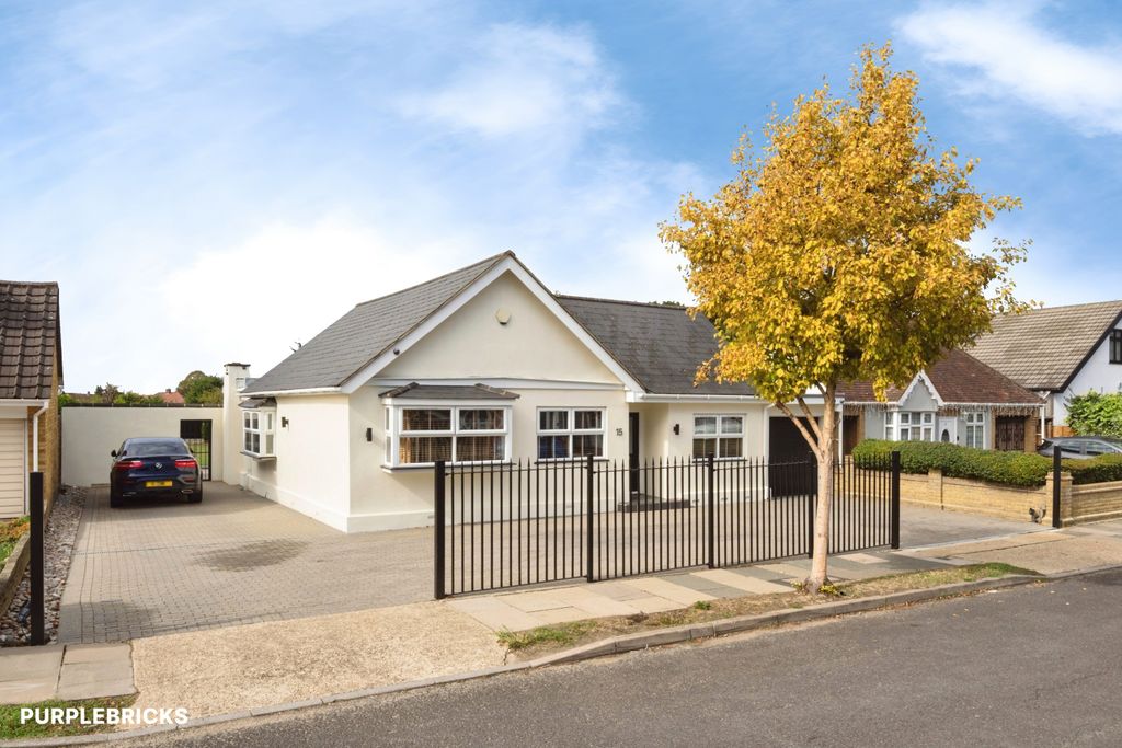 Property photo 1 of 37