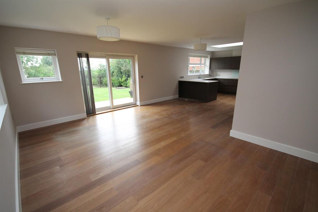 Property photo 2 of 15 Reception Room.Jpg