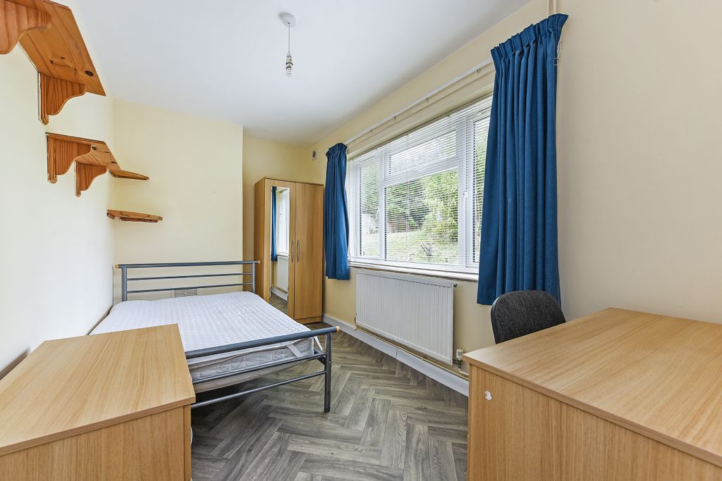 Additional image 15 of 10 bed shared accommodation to rentMinden Way, Stanmore SO22