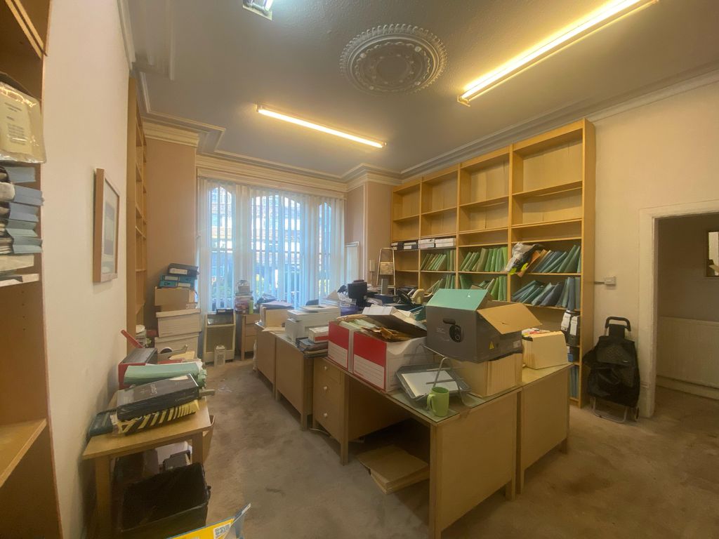 Property photo 2 of 4