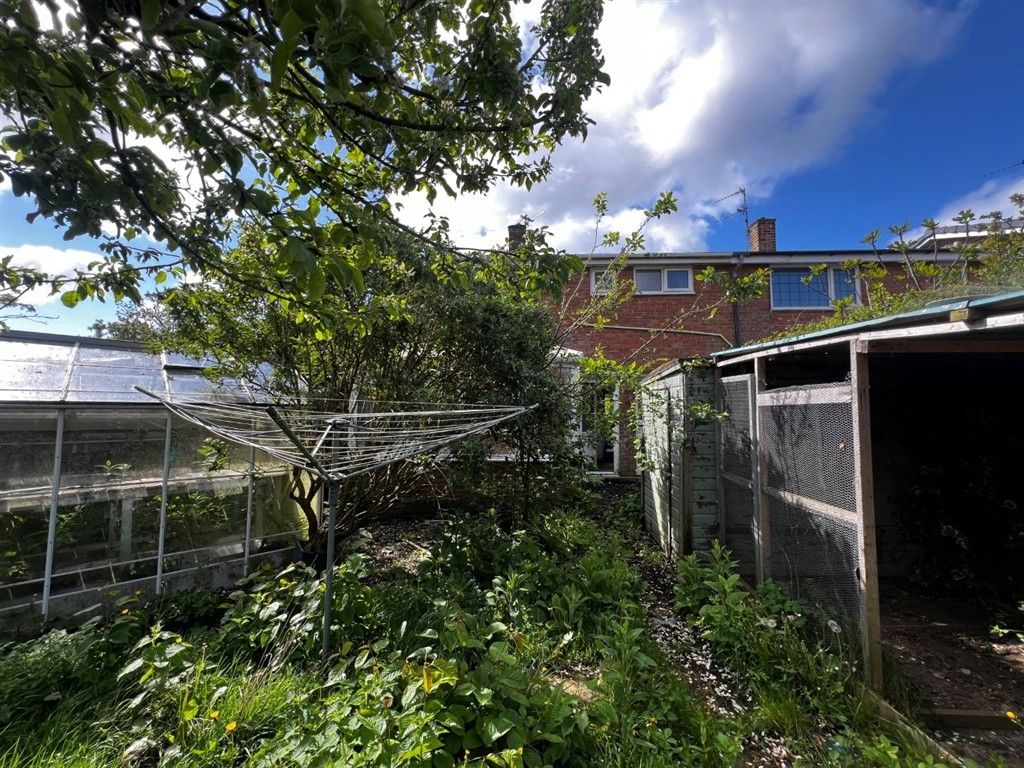 Property photo 2 of 11
