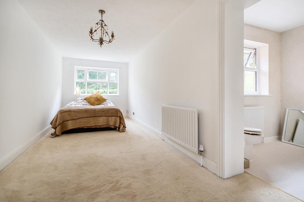 Property photo 3 of 11 Bedroom