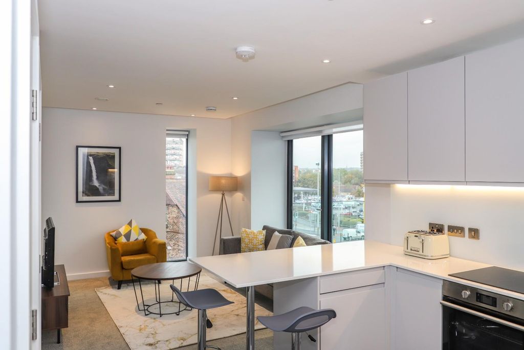 Property photo 3 of 14 Img_4616_1.Jpg