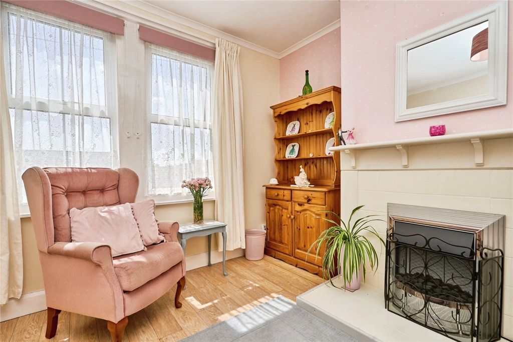 Property photo 3 of 15 Picture No. 80