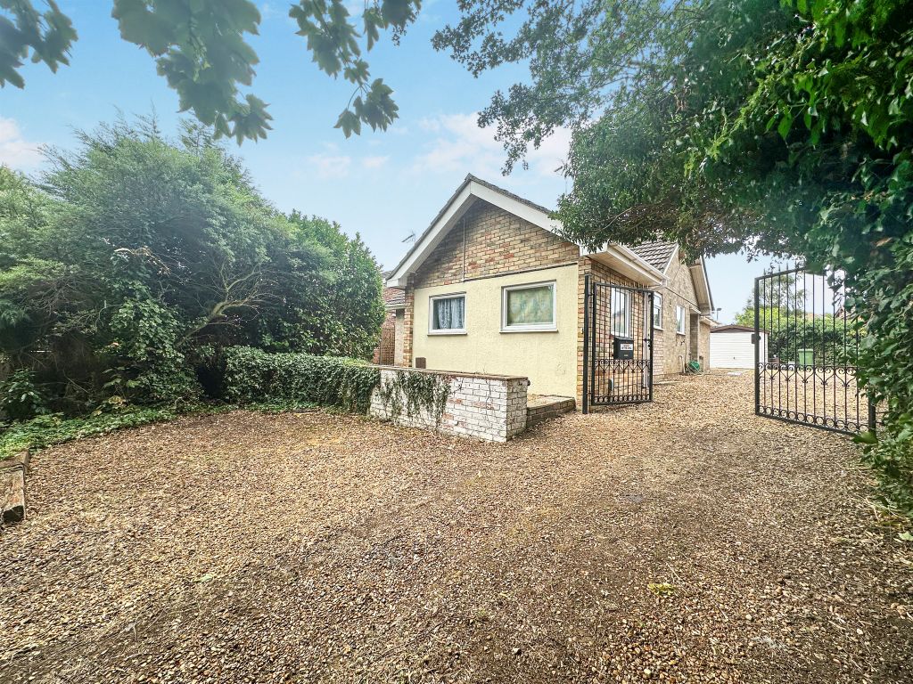 Property photo 2 of 14 Garden