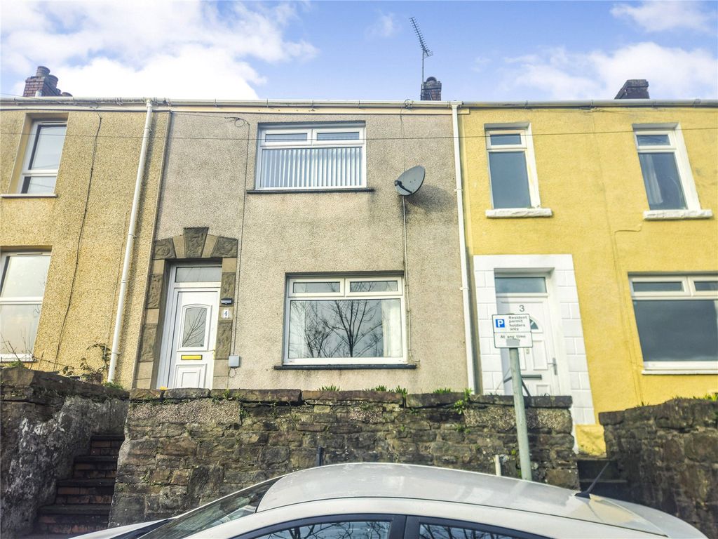 Property photo 1 of 10 Picture No. 01