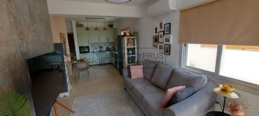 Property photo 3 of 11