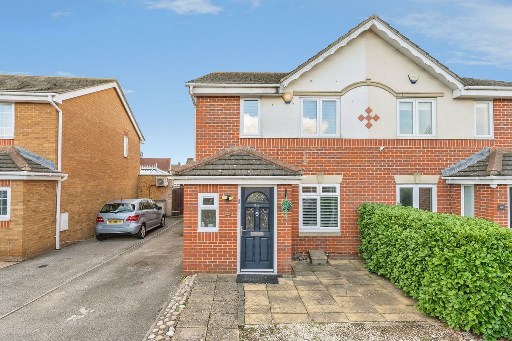 Property photo 1 of 15