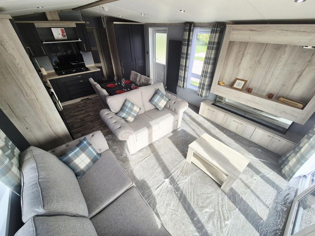 Property photo 2 of 6 Ma0Vn69c54A34A5063.Jpg