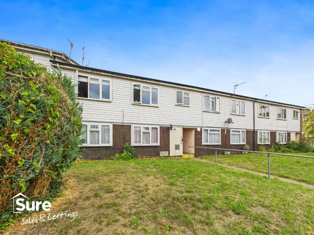 Property photo 1 of 12 4472090