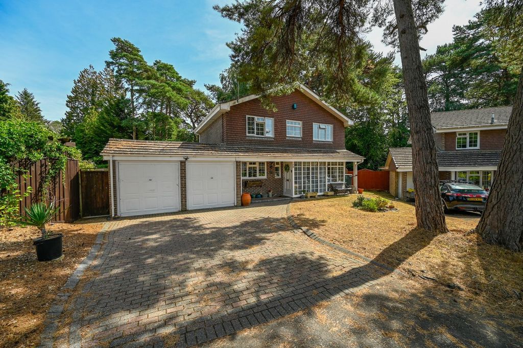 Property photo 1 of 25