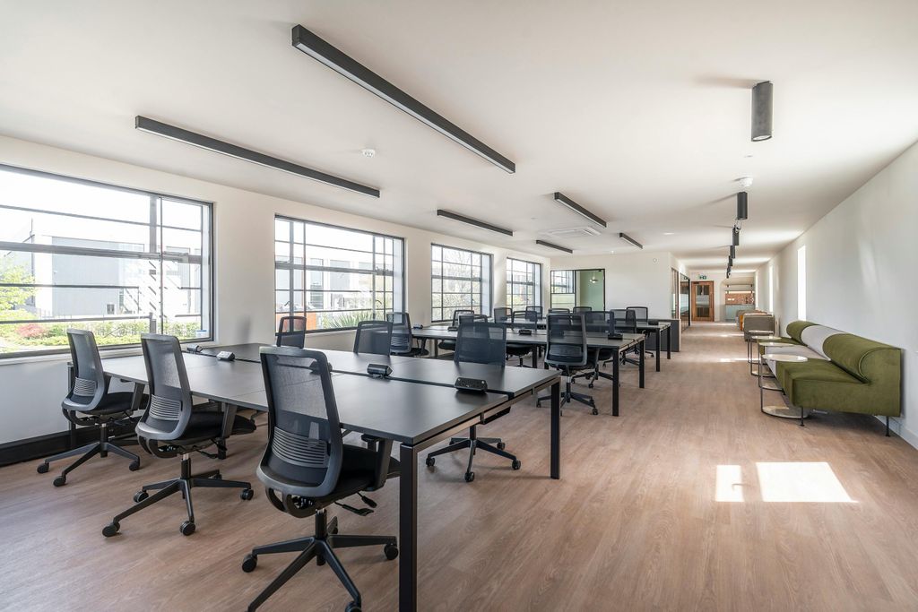 Property photo 1 of 17 Iw160425Sti205.Jpg