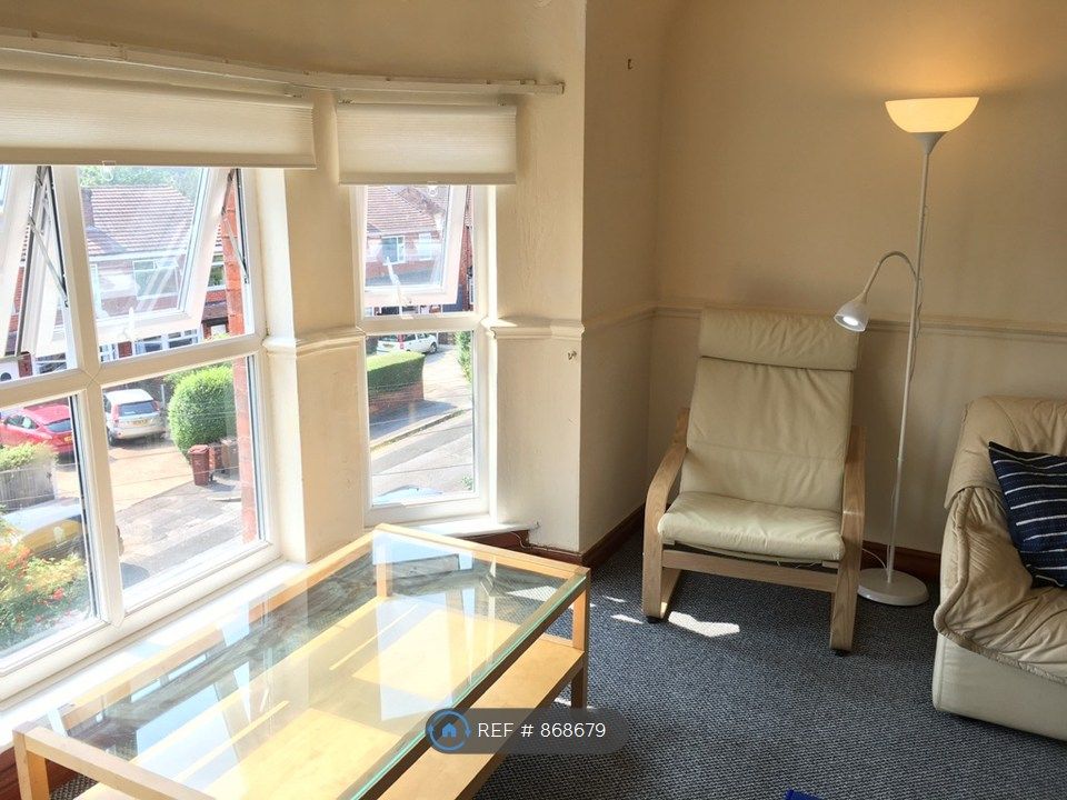 Property photo 3 of 12 Living Room